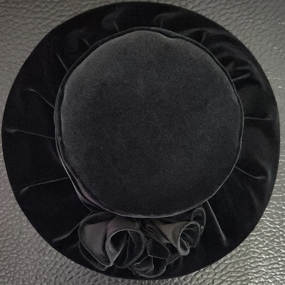 NEW! Elegant Black Velvet Hat - Picture 6 of 10